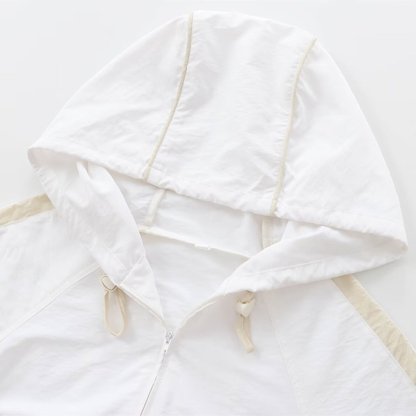 Unisex Sun-Lite Nylon Windbreaker